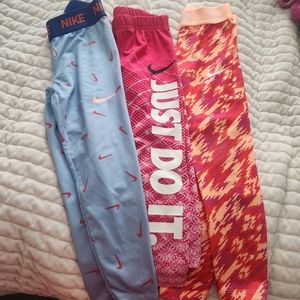 Gently used girls leggings Nike 5